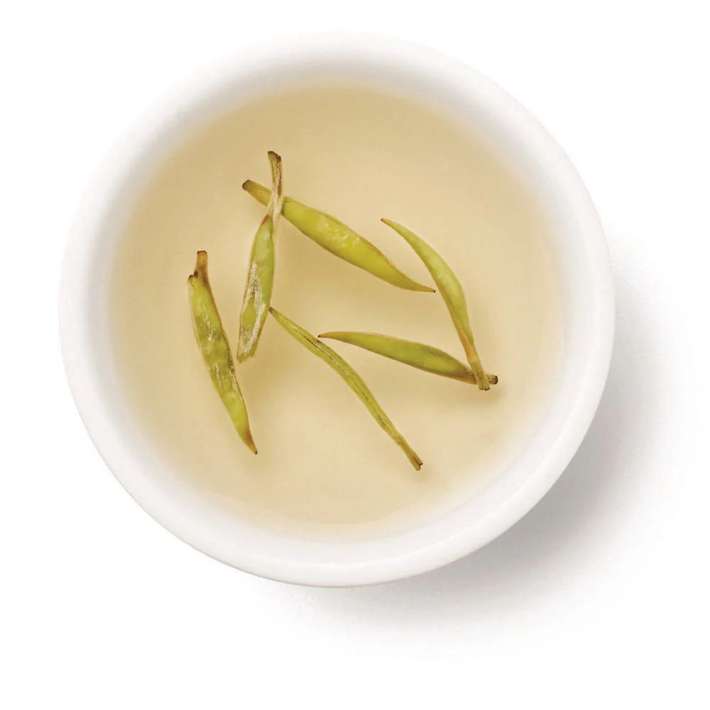 Silver Rain White Full-Leaf Tea - Image 3
